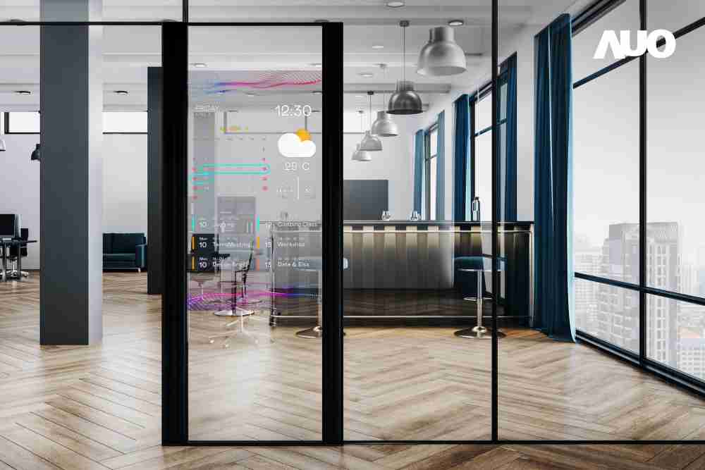 CG电子致力于研发低能耗之绿色产品，，，如低能耗发光组件Micro LED显示技术，，，，具高透明、、、、可无限拼接的特性，，，可依需求调整并延伸应用于不同场域，，，包括汽车侧窗或家庭玄关、、、、智慧橱窗、、、商业展示等