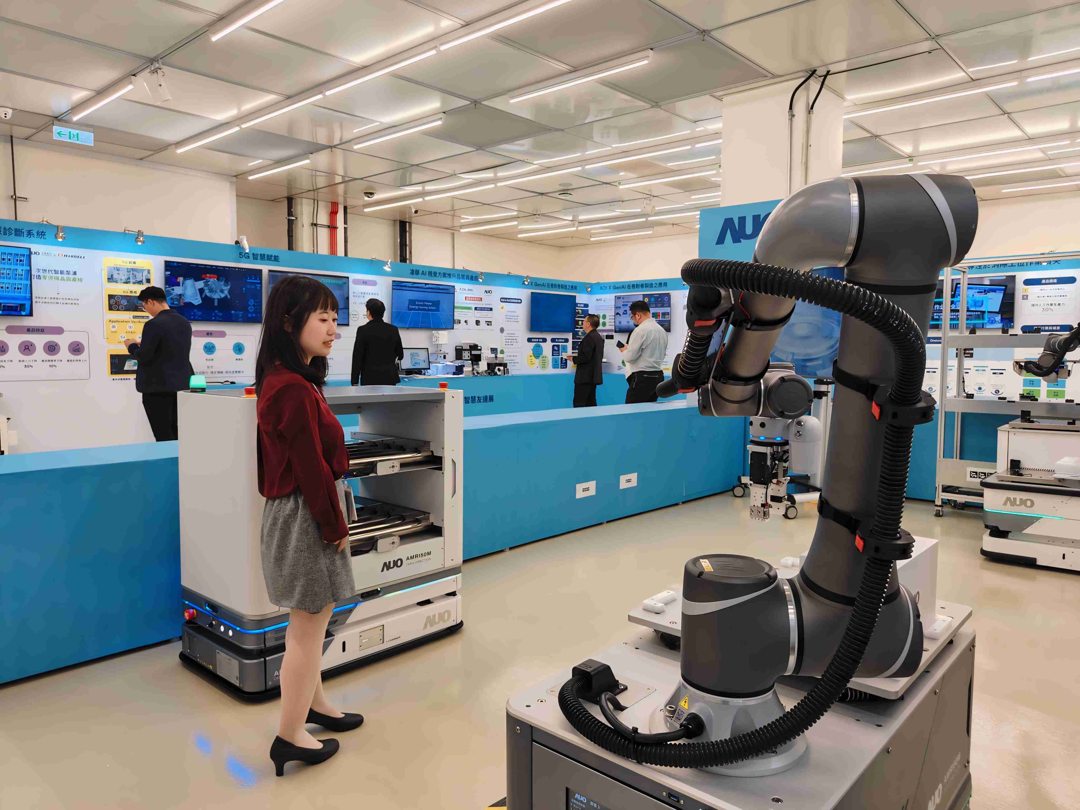 2024智能CG电子展邀集生态圈伙伴共同参展，，从数字应用、、净零减碳到能源发展，，创造全方位永续商机，，，携手生态圈伙伴迈向永续未来