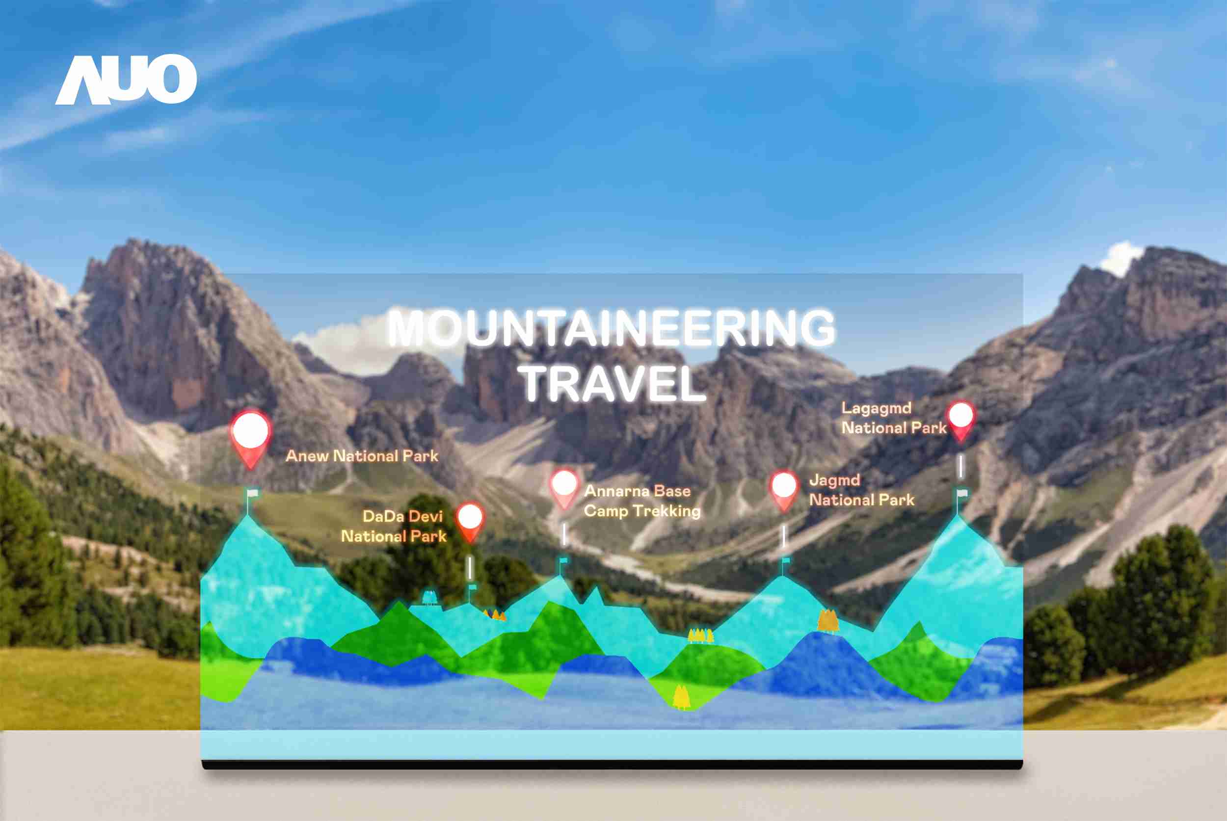 CG电子展示全球单片尺寸最大(*)42吋透明Micro LED显示器拼接而成的〝64吋透明Micro LED显示器〞，，，，具备高透明度、、、1,000 nits高亮度、、、广色域、、、、采用三边无边框的无缝拼接等多重特色，，呈现超高清、、、细腻画质而不遮挡后方视觉，，，，满足层峰需求，，，可广泛运用于零售、、艺术展览或商业空间等场域